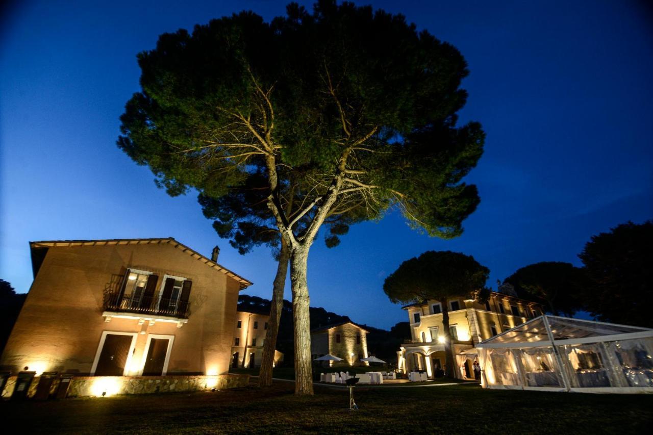 Isola Polvese Resort Castiglione del Lago Buitenkant foto