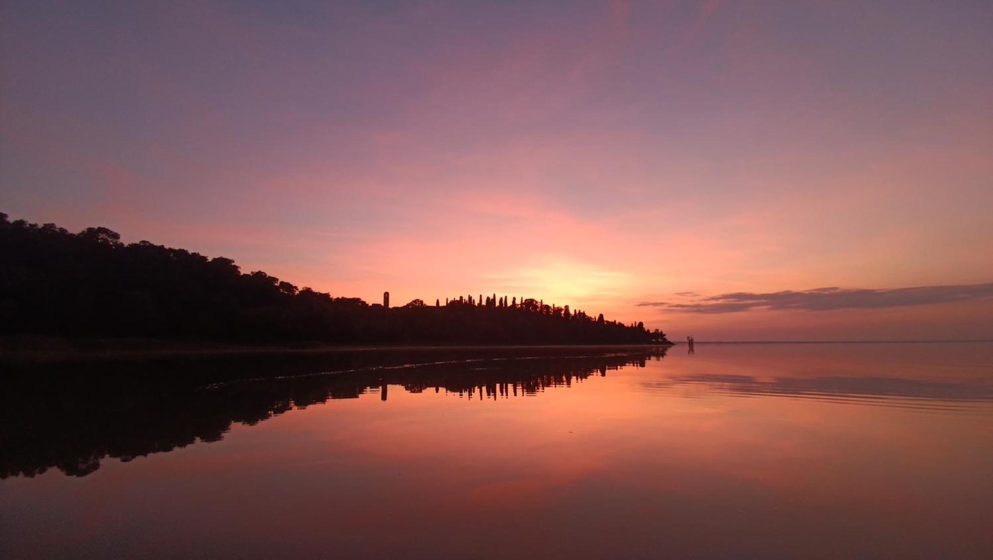 Isola Polvese Resort Castiglione del Lago Buitenkant foto